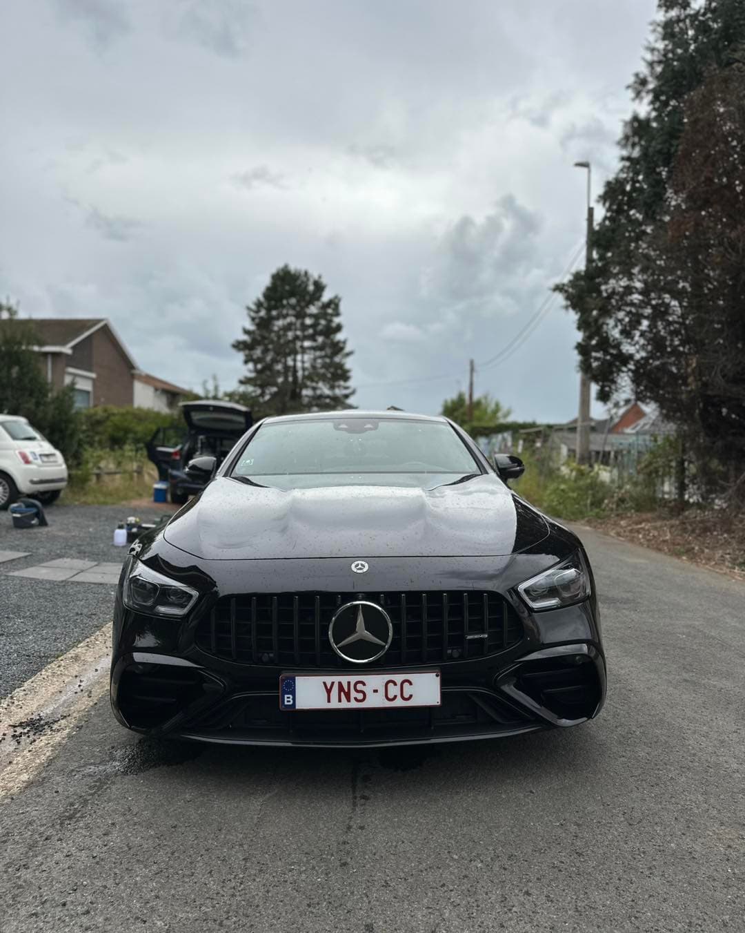 Mercedes na een YNS Car Care behandeling
