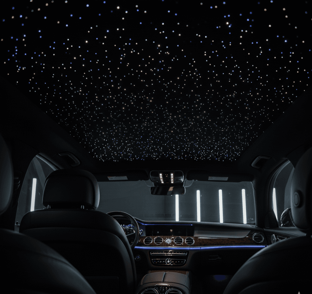 Auto-interieur met sterrenhemel op maat (interior customization)